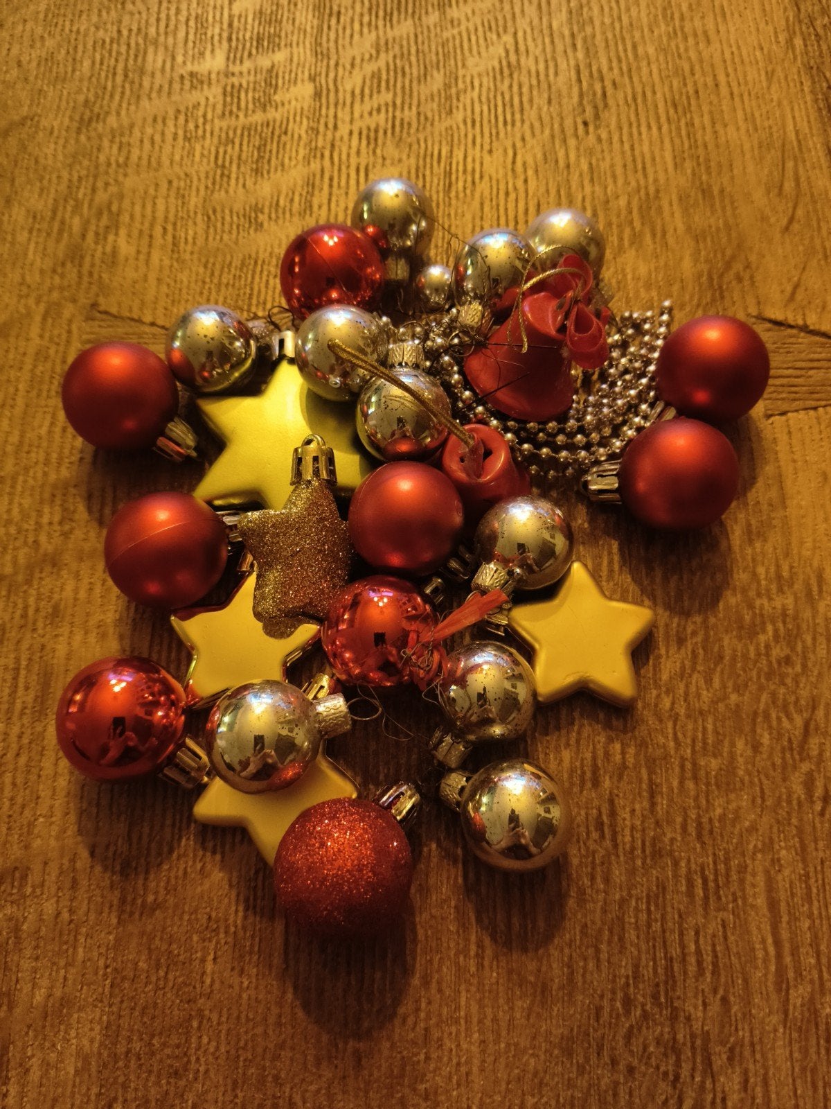 Kerstversiering, Diversen, Ophalen