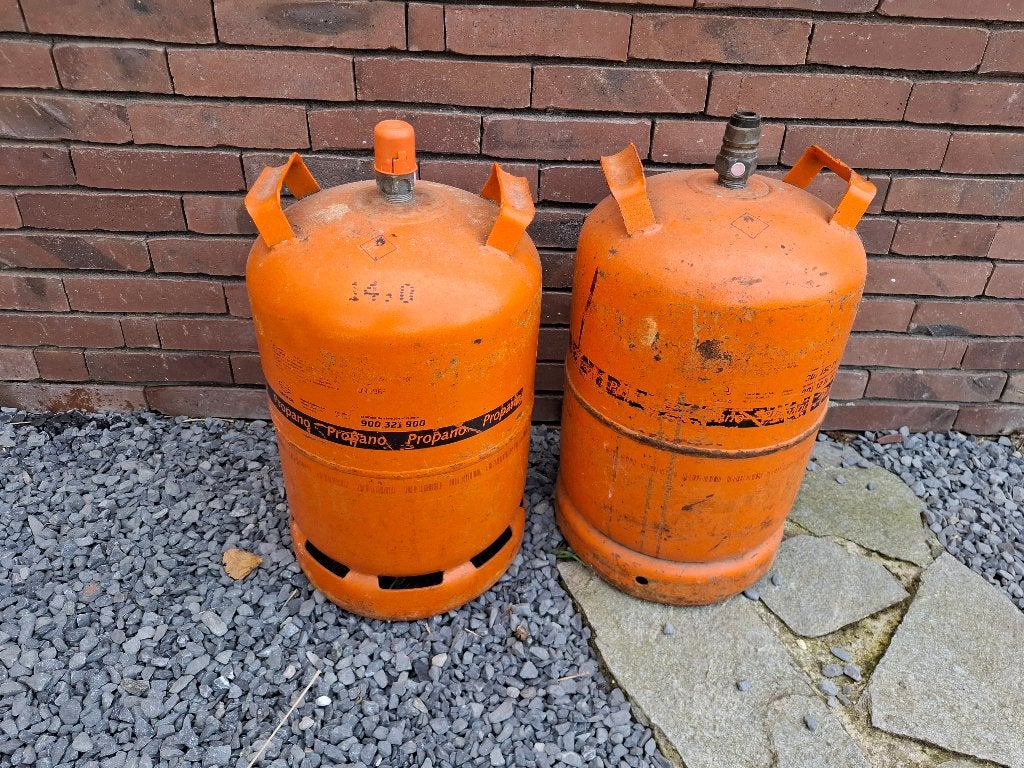 Spaanse propaan gasfles 2x, Caravans en Kamperen, Kampeeraccessoires, Ophalen, Gebruikt