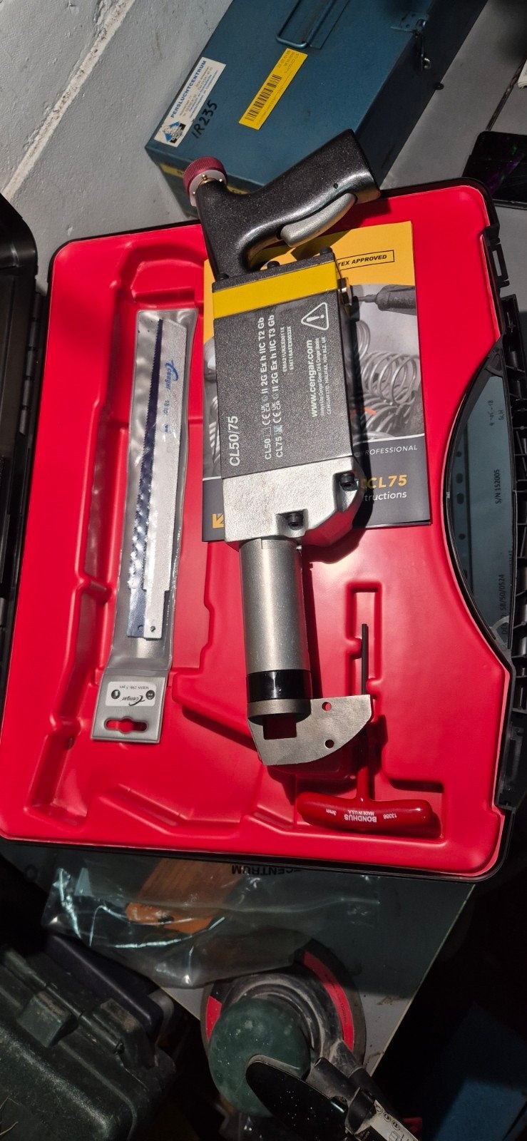 Reciprozaag Cengar CL50/75 Pneumatische Nieuw in koffer, Ophalen
