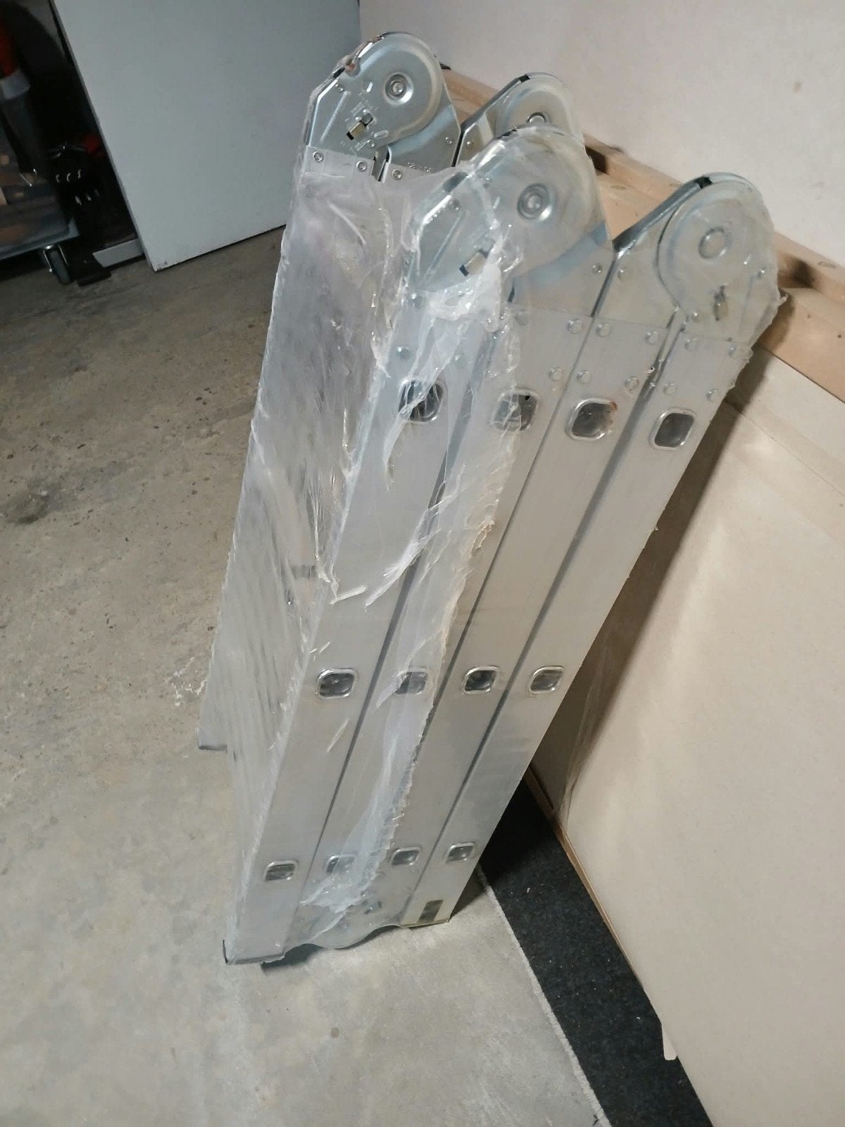 chargeur, Bricolage & Construction, Enlèvement, Échelle