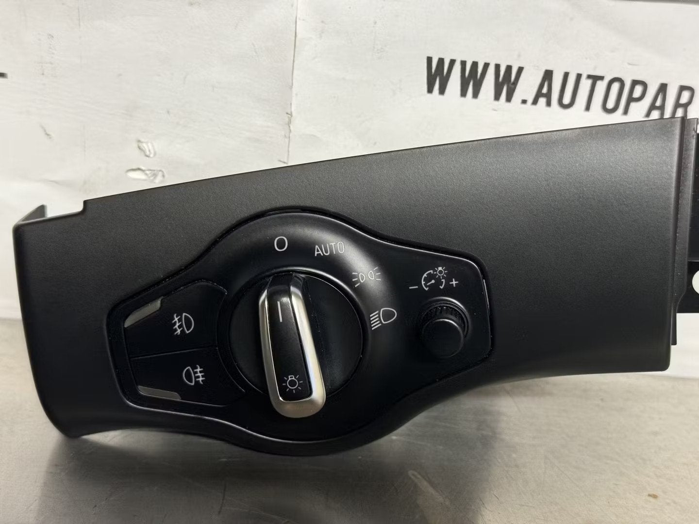 Audi a5 licht schakelaar, Gebruikt, AUDI AG, Auto-Union-Strasse 1
85045  Ingolstadt, DE, Audi