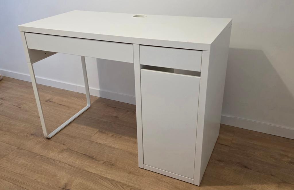 Bureau Ikea Micke 105x50cm, Huis en Inrichting, Ophalen, Gebruikt, IKEA