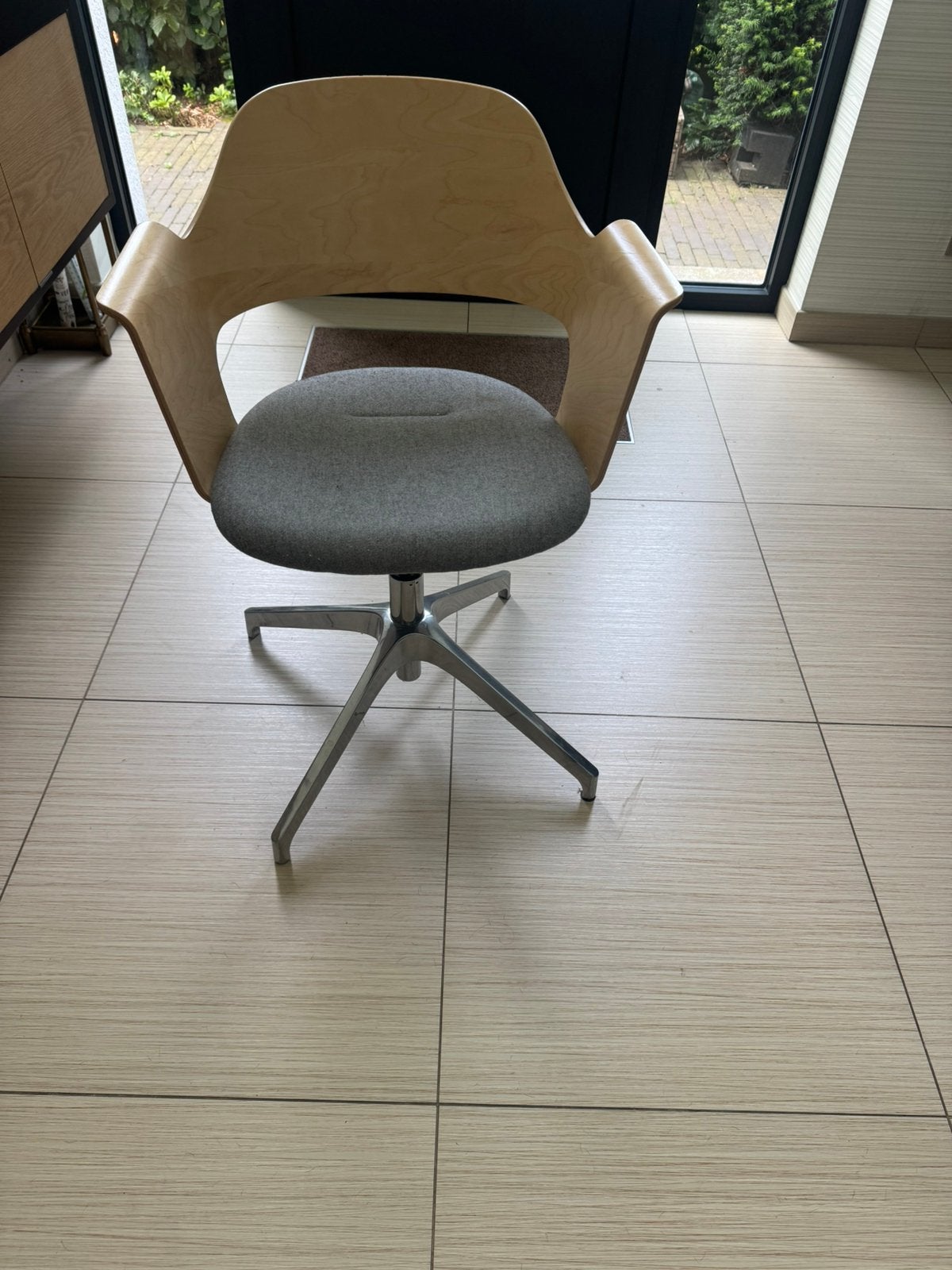 Stijlvolle IKEA FJÄLLBERGET bureaustoel – nette staat, Ophalen, Zo goed als nieuw, Beige, Bureaustoel