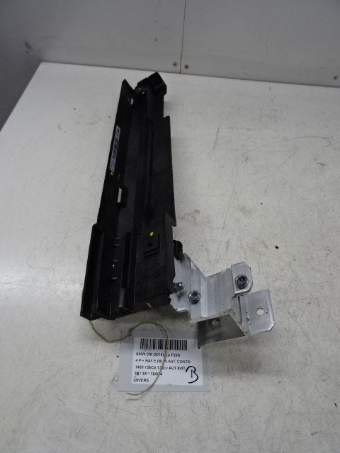 DIVERS DIVERS BMW 1 serie (F20) (01-2010/06-2019), Autos : Pièces & Accessoires, Utilisé, BMW, Petuelring 130
80809  München, DE