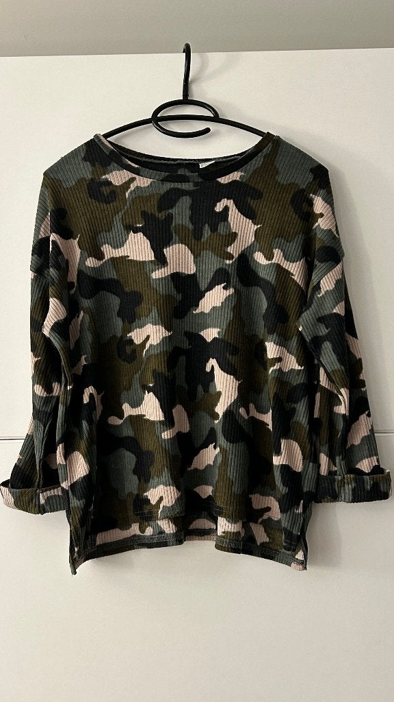 Kaki trui met legerprint en lange mouwen, Vêtements | Femmes, H&M, Enlèvement ou Envoi, Taille 36 (S), Comme neuf