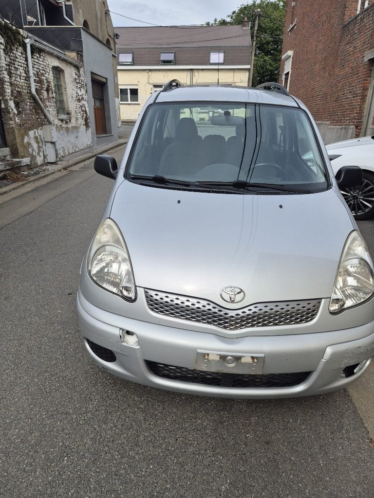 Toyota 1500 euros fixe, Achat, Boîte manuelle, Yaris Verso, Particulier