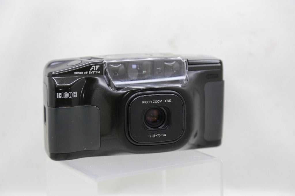 POINT EN SHOOT RICOH, Enlèvement ou Envoi, Utilisé, Compact