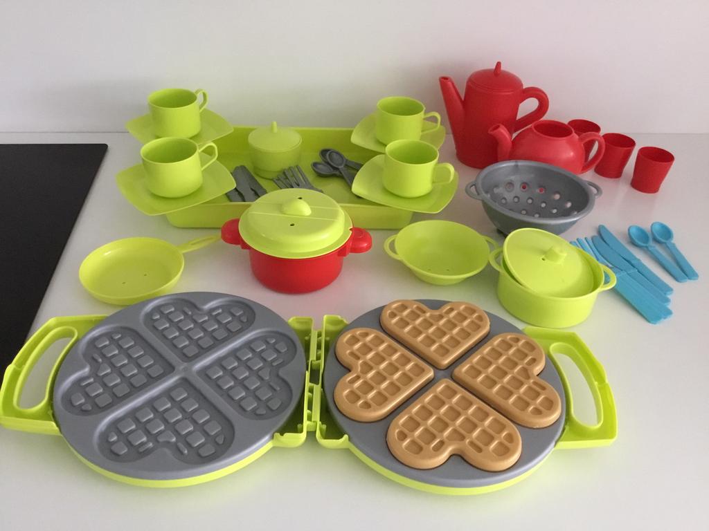 Speelgoed keuken setjes met broodrooster en wafelijzer, Ophalen, Zo goed als nieuw