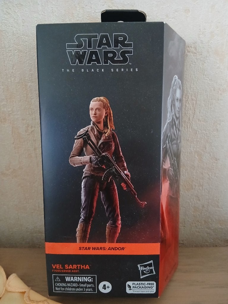 Star Wars action figure Vel Sartha, Ophalen of Verzenden, Nieuw, Actiefiguurtje