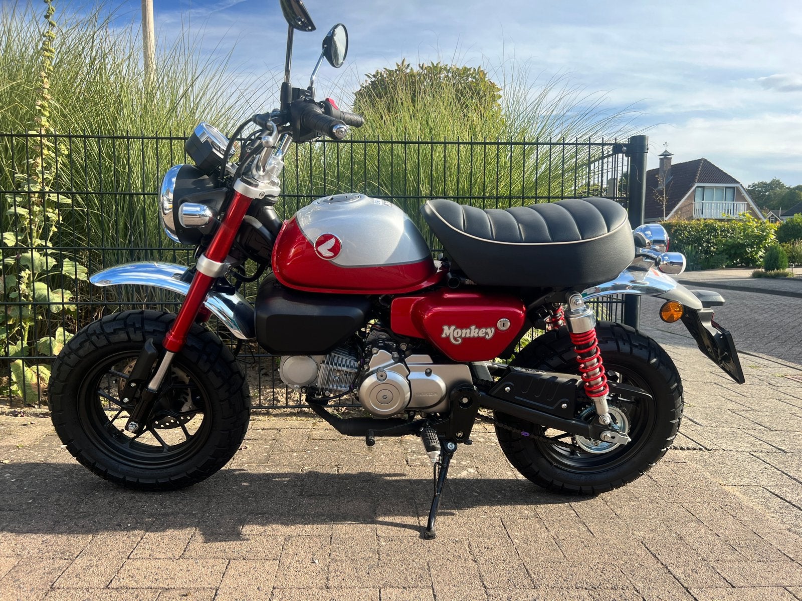 Honda Monkey 125 en parfait état à seulement 232 km, ABS, Occasion, Jusqu'à 11 kW, Particulier