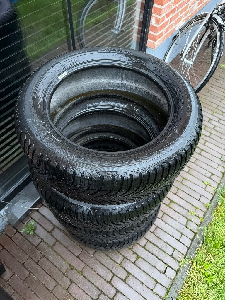 Auto winter banden, Ophalen, 215 mm, 16 inch, Nieuw