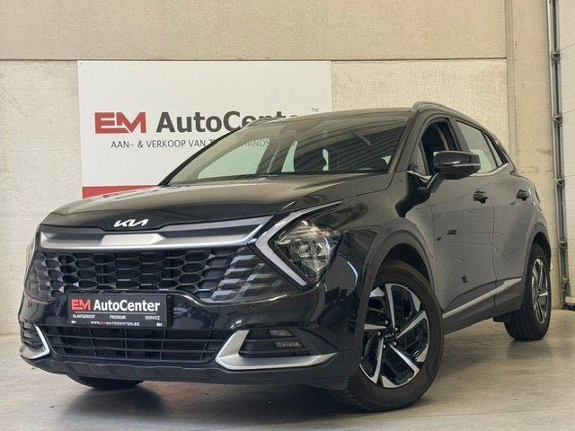 Kia Sportage 1.6 GDI Benzine LED-Camera-Keyless-CarPlay-2022, Auto's, Kia, Voorwielaandrijving, Stof, 4 cilinders, Zwart