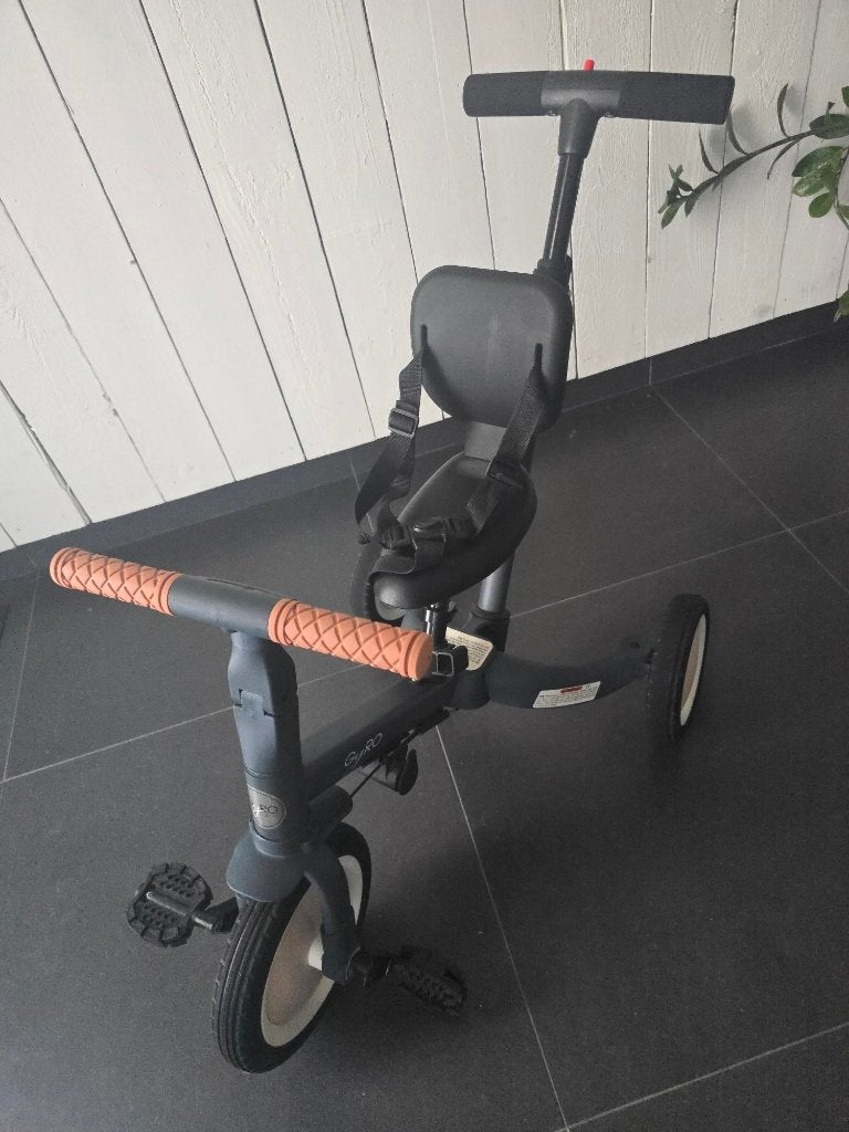Tricycle évolutif Gyro by Olmitos, Enlèvement, Comme neuf, Olmitos, Tige de poussée