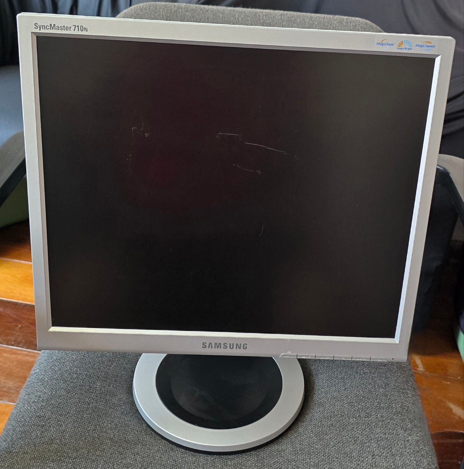For sale: 17-inch Samsung SyncMaster 710N LCD, Ophalen of Verzenden, Gaming