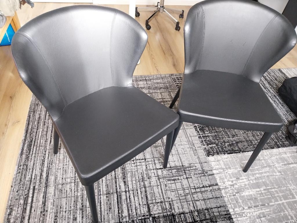 Ikea Oddmundstoelen, Huis en Inrichting, Ophalen, Gebruikt, Zwart, Twee
