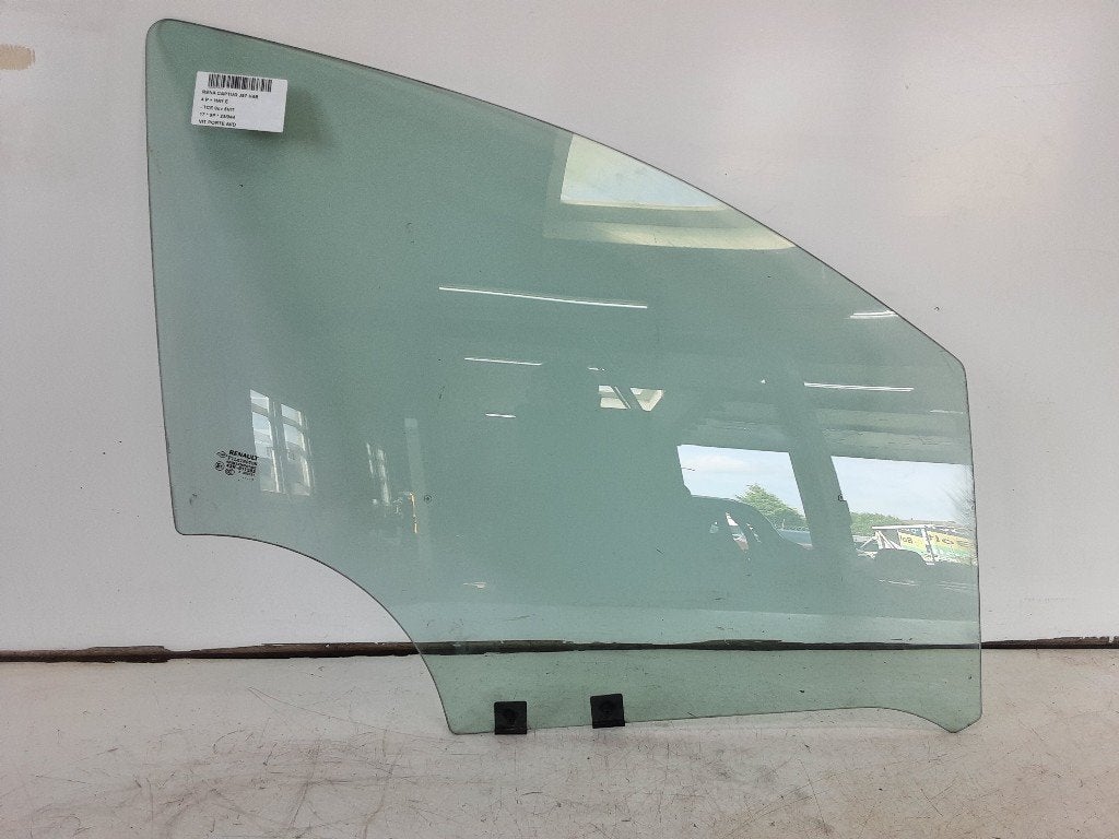 VITRE AVANT DROITE Renault Captur (2R) (01-2013/-), Renault, Mevr. I. Hauben, Utilisé, Rue de l'Espoir 34 34
4030  GRIVEGNÉE, BE