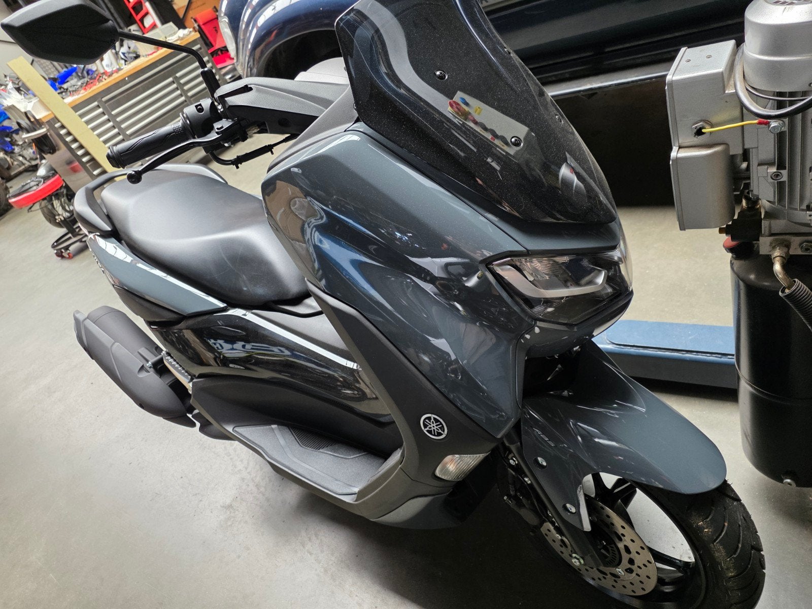 yamaha n-max 125 cc, Motos, Enlèvement, Utilisé