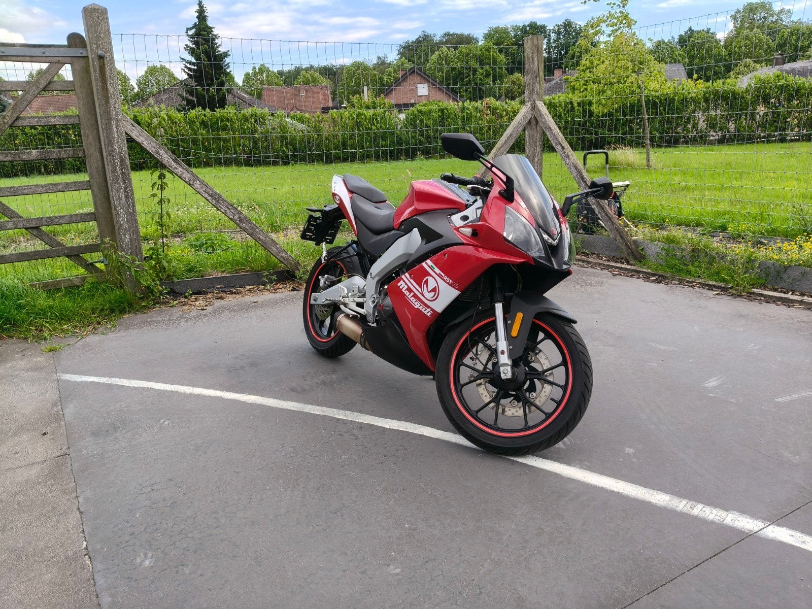 Malaguti RST 125 (aprilia rs 125), Particulier