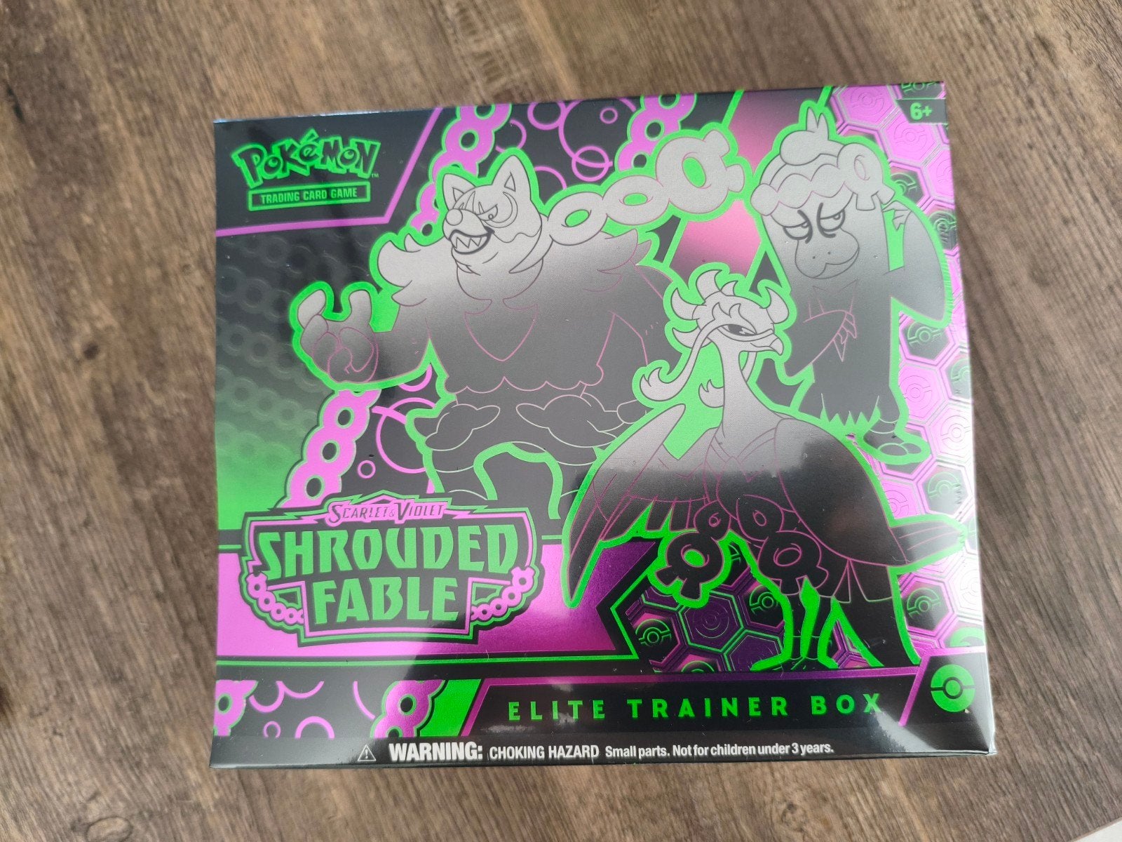 shrouded fable etb. Elite trainer box, Enlèvement ou Envoi