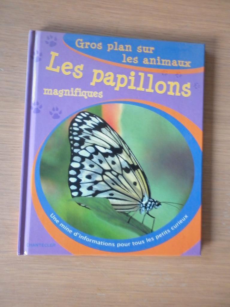 les papillons, Livres, Enlèvement, Comme neuf