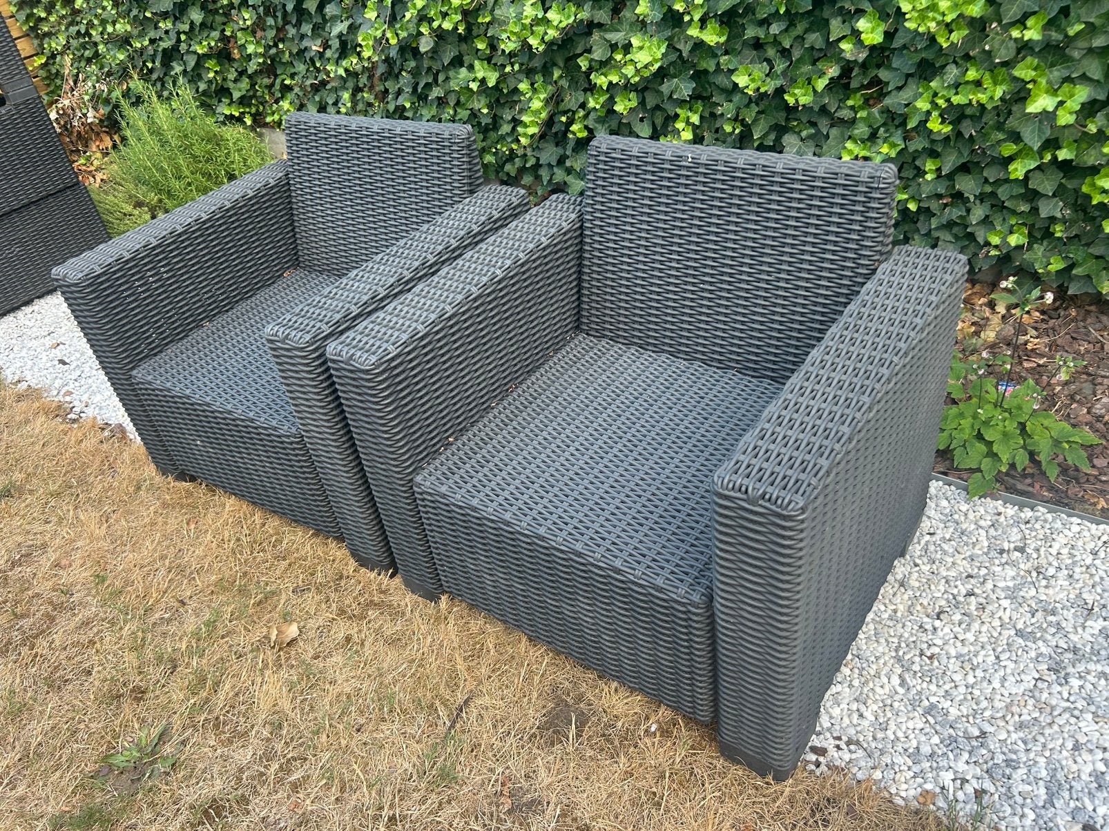 Loungeset (2 zetels + 3 bankjes/tafeltjes), Tuin en Terras, Kunststof, Bijzettafel, Zo goed als nieuw, Loungeset