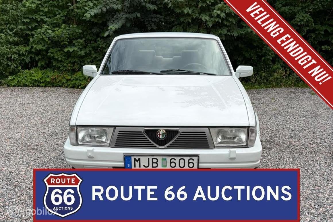 Alfa Romeo 75 | 1986 | Route 66 Auctions, Autos, Achat, Entreprise, Boîte manuelle, Autre carrosserie