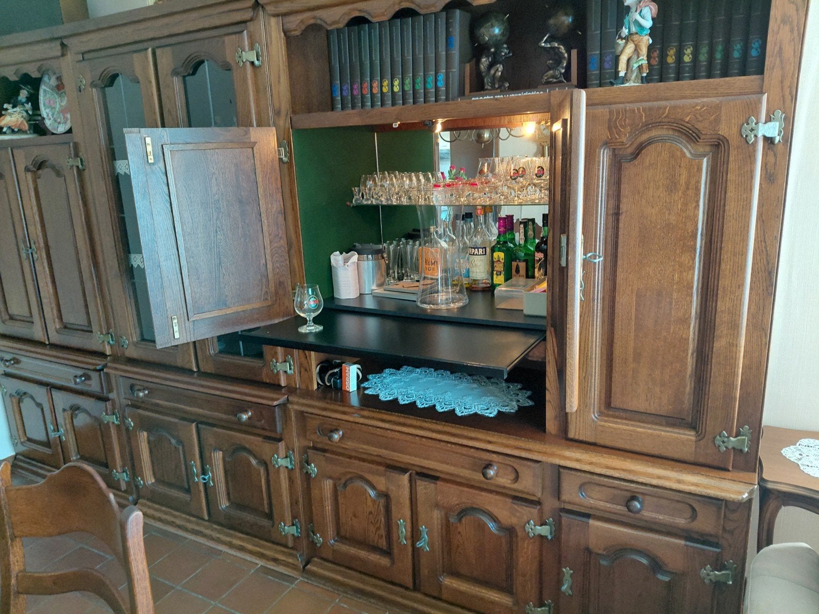 eetkamerkast met bar, Huis en Inrichting, Ophalen