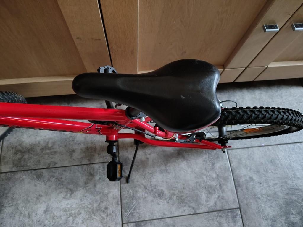 Vélo enfant Btwin Racing Boy 320 - 20 pouces (bon état !), Enlèvement, Utilisé, 20 pouces ou plus, B-Twin