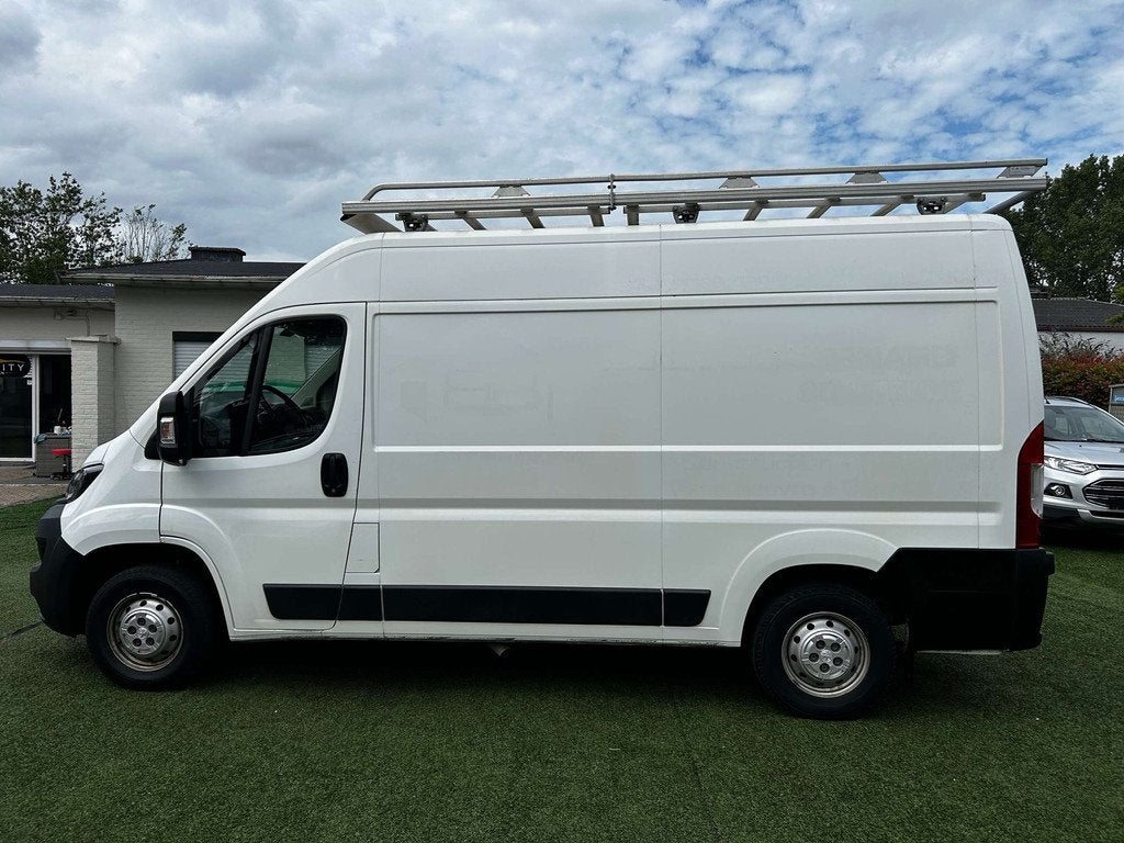 Peugeot Boxer Boxer 2.0 BlueHDi L3H2°GPS°A/C°BLEUTOOTH, Voorwielaandrijving, 3300 kg, Stof, Gebruikt