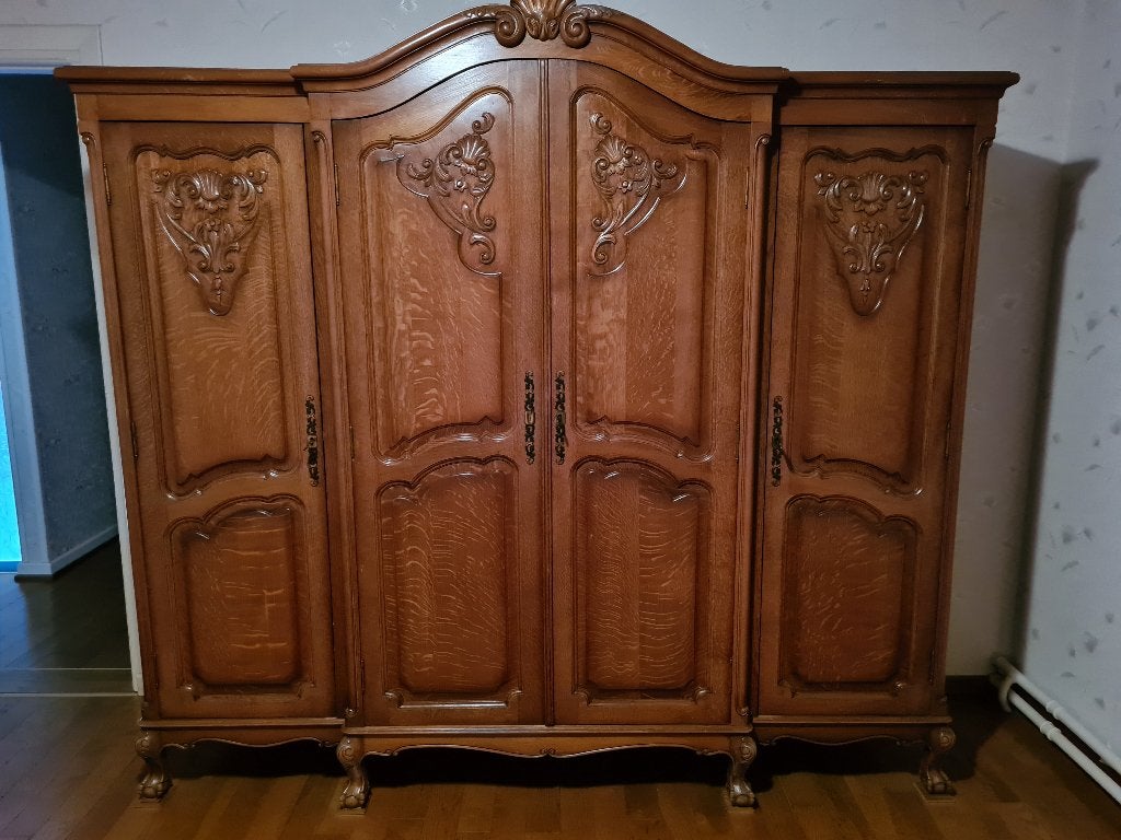 kleerkast, Enlèvement