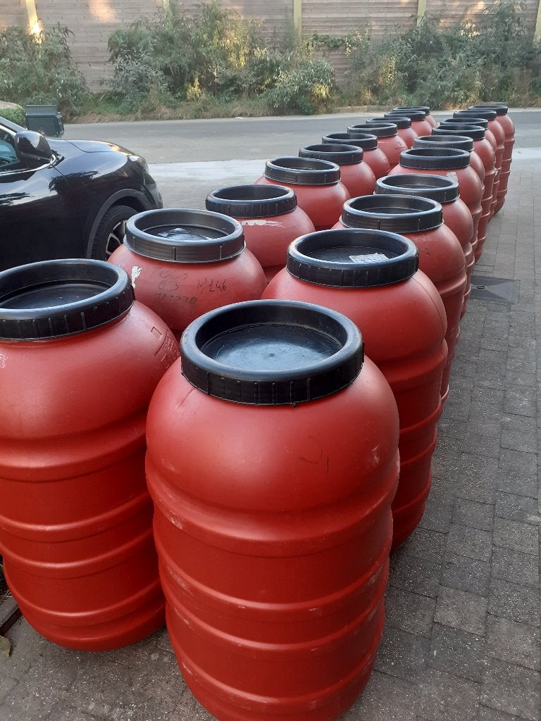 Vat, regenton, bidon, ton 220 liter, 150 liter of meer, Ophalen, Zo goed als nieuw