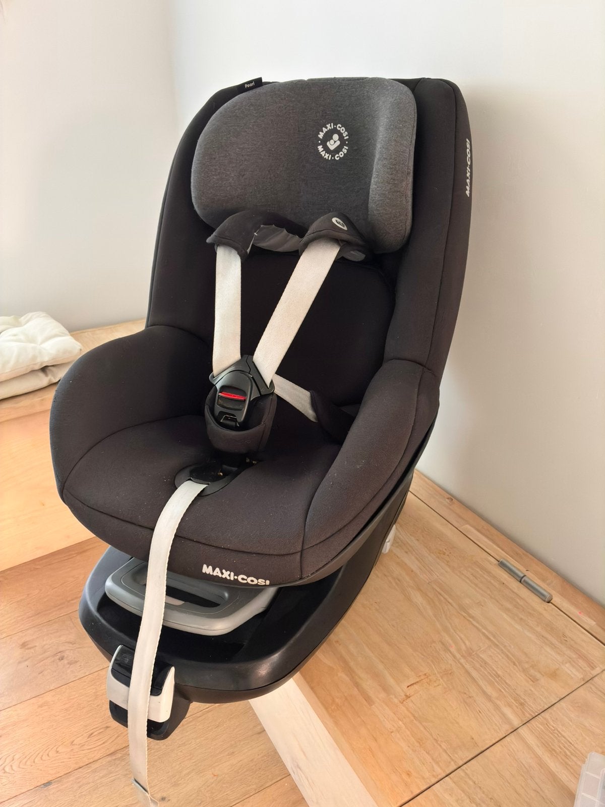 Maxi-Cosi Pearl + FamilyFix isofix-basis, Ophalen, Zo goed als nieuw, Maxi-Cosi, Isofix