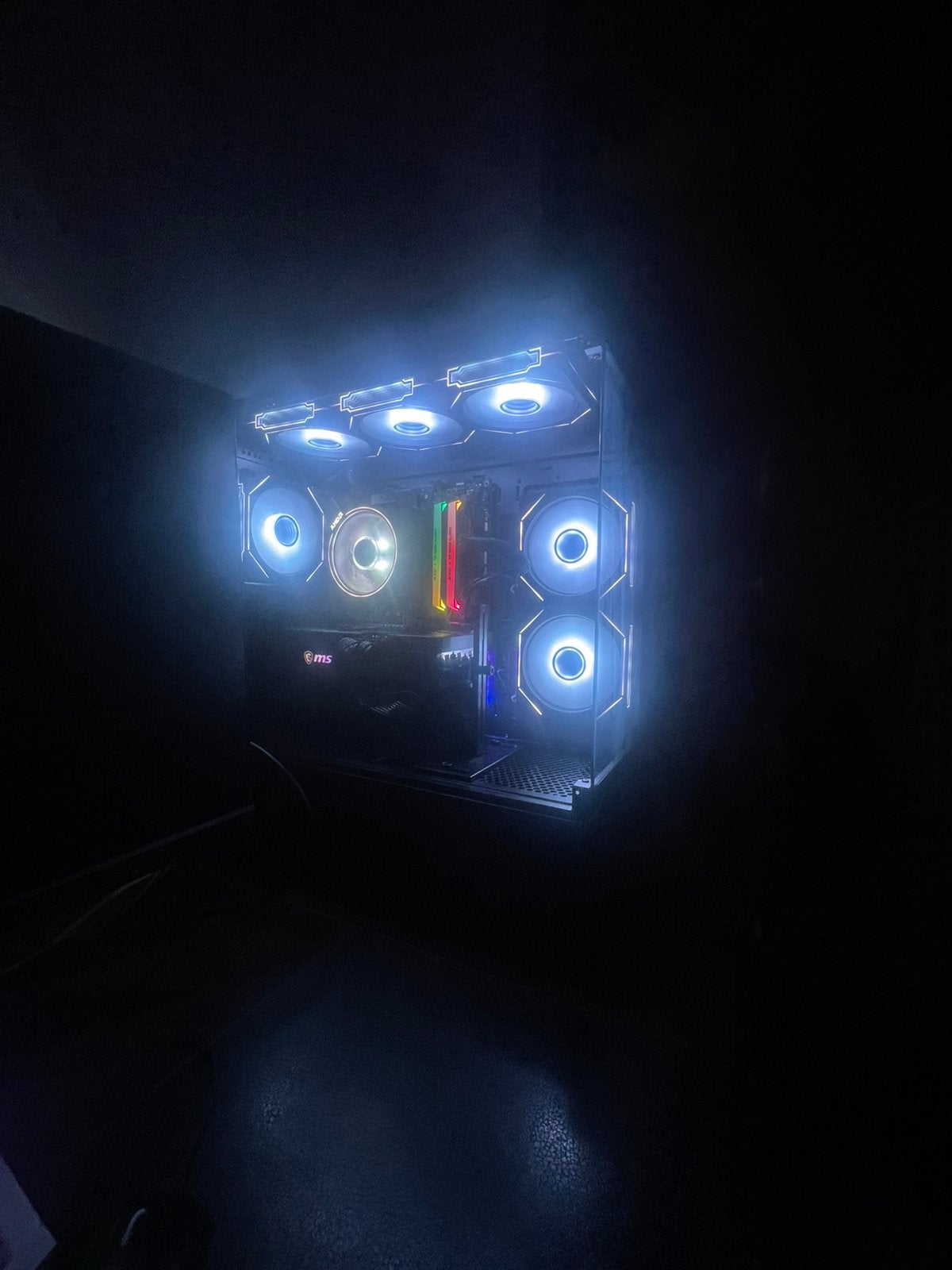 Gaming PC Ryzen 5 5600X + RTX 3060 12GB 16GB RAM 1TB NVMe, Ophalen of Verzenden, Zo goed als nieuw, Gaming, SSD