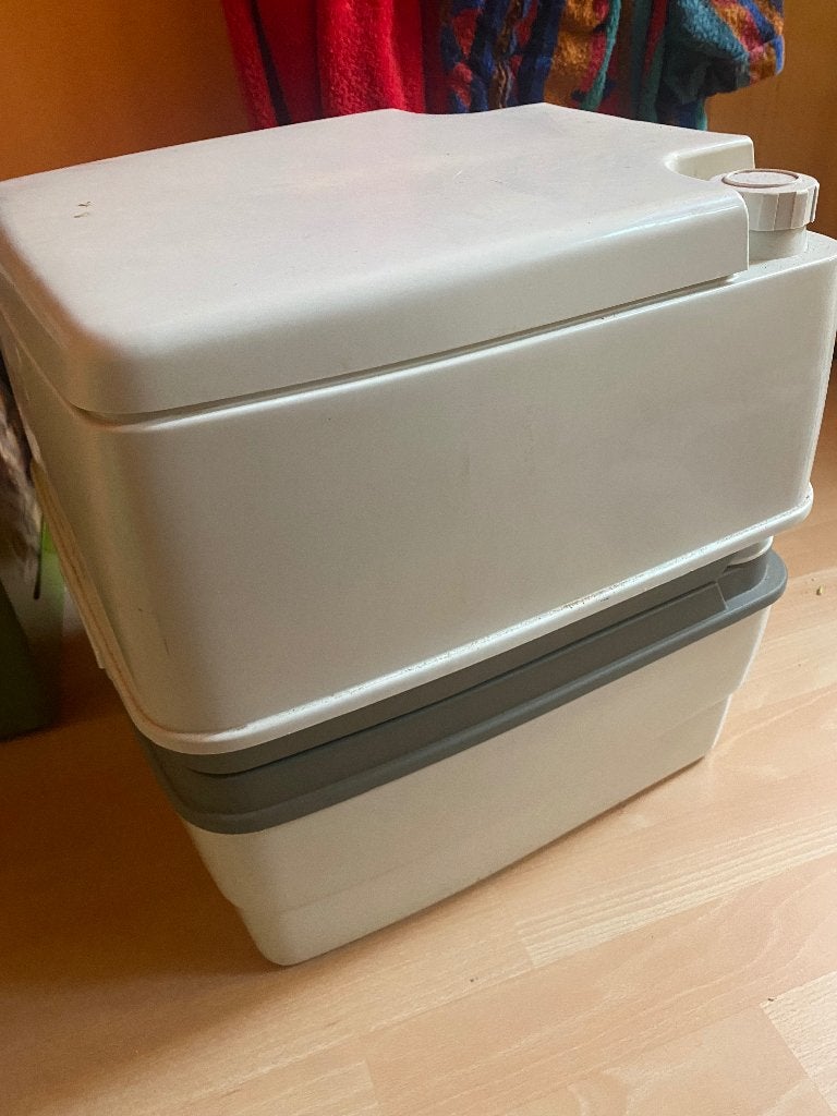 Camping toilet, Caravans en Kamperen, Kampeeraccessoires, Ophalen, Gebruikt