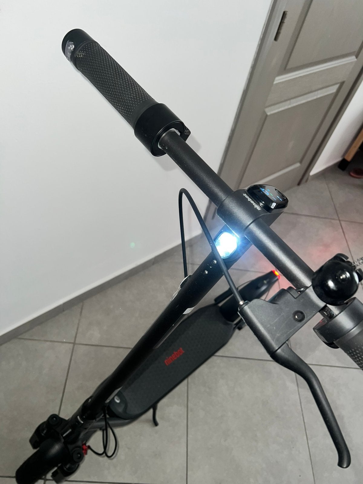 Trotinette ninebot F2 II 55km, Enlèvement, Comme neuf, Step électrique (E-scooter)
