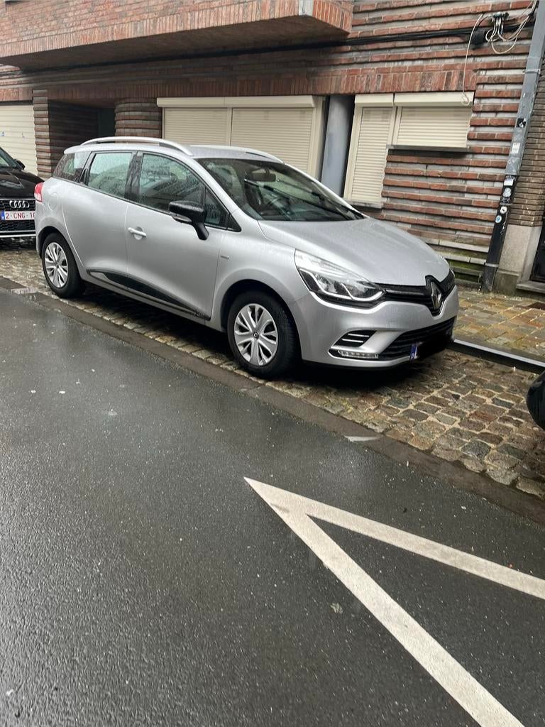 Renault Clio IV Limited Grandtour (Break), Autos, Argent ou Gris, Achat, Euro 6, Boîte manuelle