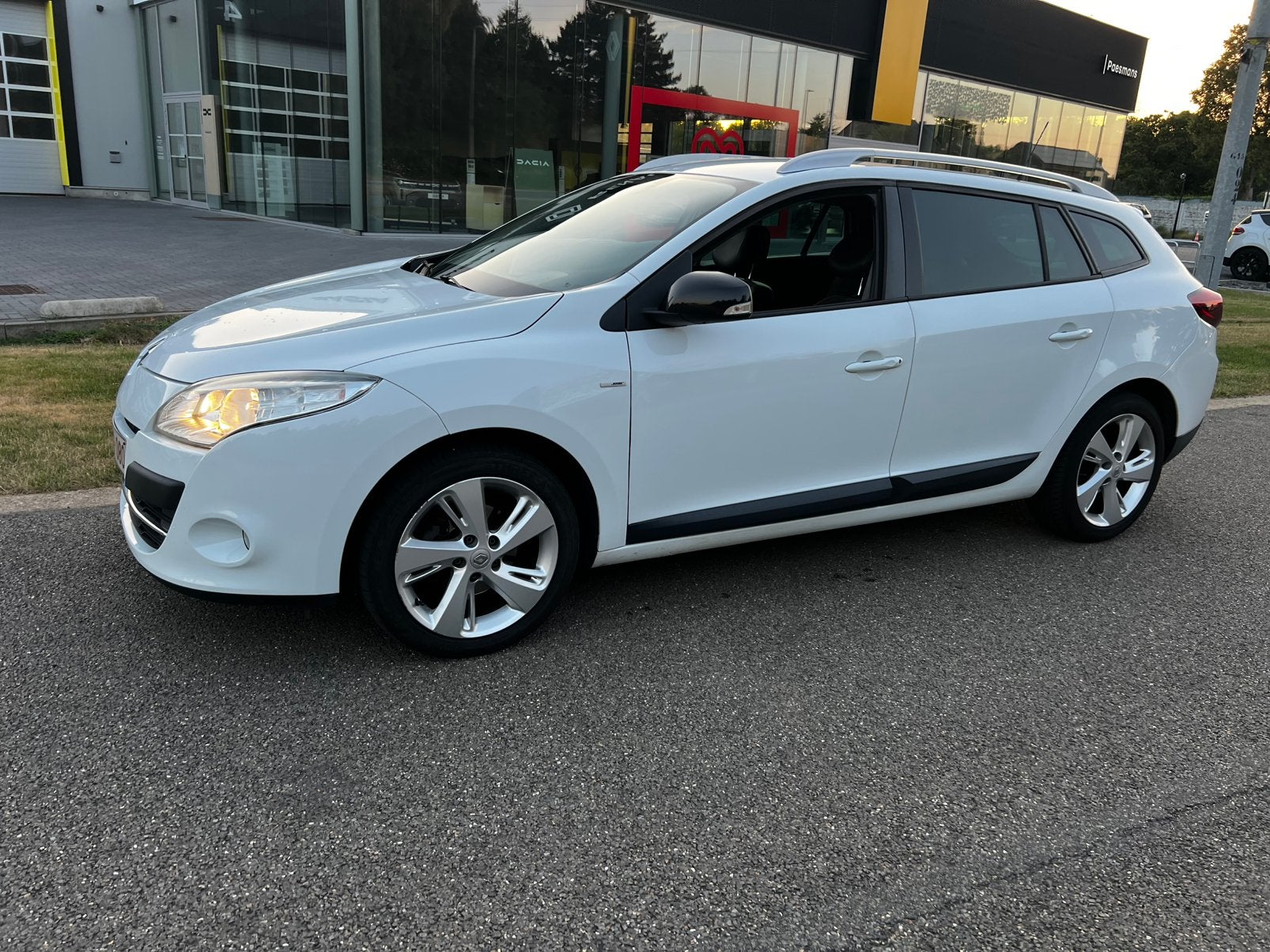Renault megane geluid uit de motor, Auto's, Particulier, Mégane, Te koop, Benzine
