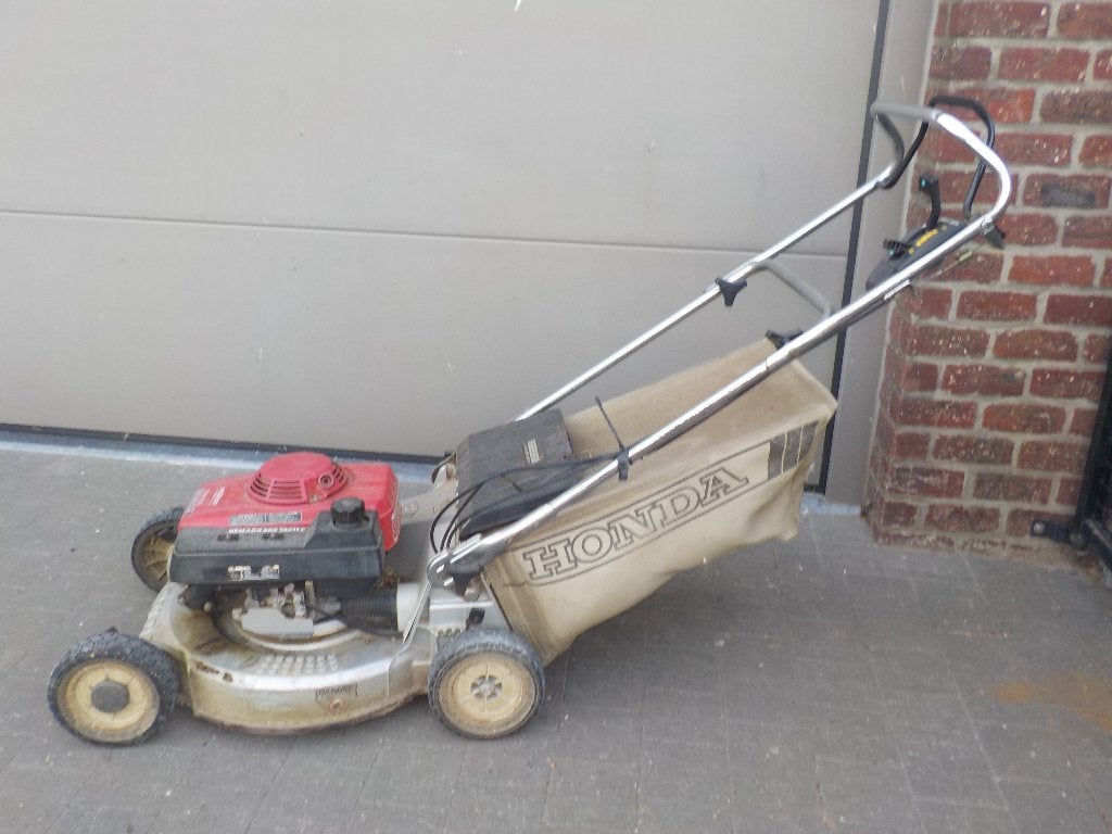 Honda grasmaaier voor onderdelen !!!!!, Ophalen