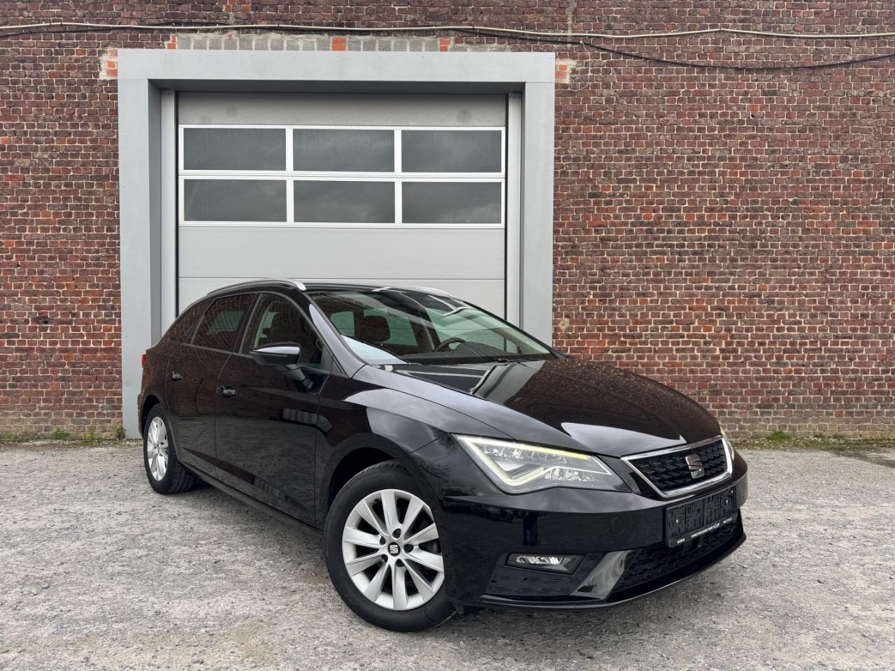 SEAT Leon (année de construction 2019), Autos, Seat, Euro 6, Entreprise, Noir, 5 portes