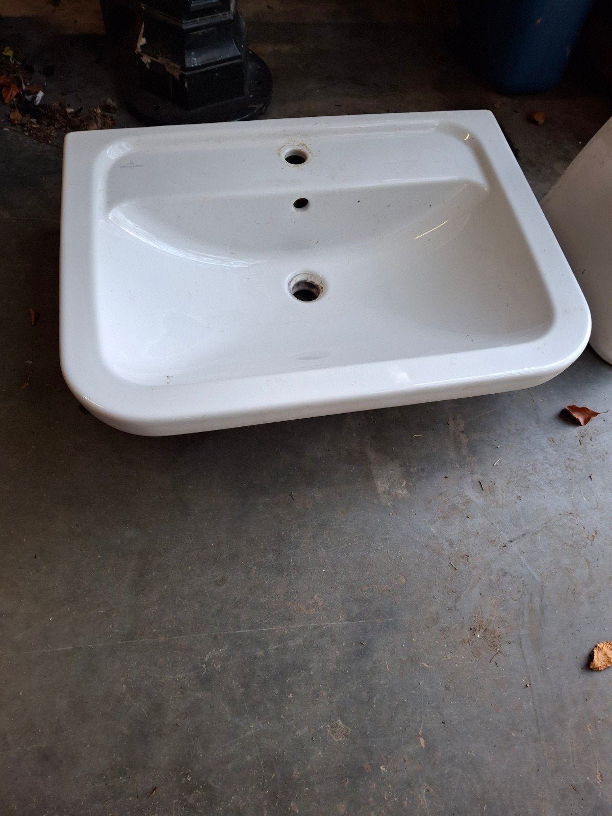 Lavabo in mooie en goede staat, Ophalen, Zo goed als nieuw, Steen, Wastafel
