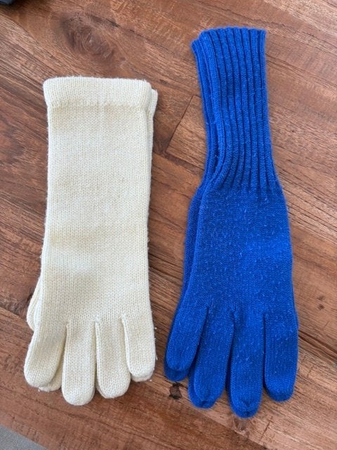 2 paar Handschoenen maat M/L, Kleding | Dames, Ophalen of Verzenden, Zo goed als nieuw, Maat 38/40 (M), Handschoenen