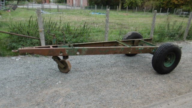 tractor kar chassis laadbak, Ophalen