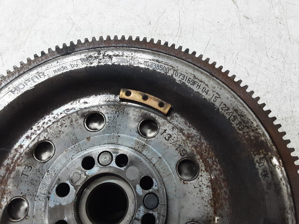 VOLANT MOTEUR BI-MASSE Jeep Renegade (BU) (01-2014/12-2018), Jeep, Mevr. I. Hauben, Utilisé, Rue de l'Espoir 34 34
4030  GRIVEGNÉE, BE