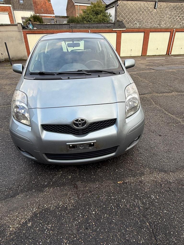 Prachtige Toyota Yaris 1.3 benzine Automaat 2010 - 54.000 km, Achat, Automatique, Particulier, Yaris