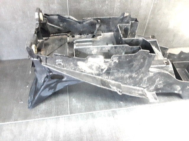 ZX6R 1998 - 1999 Kawasaki Batterijbak D1-55979