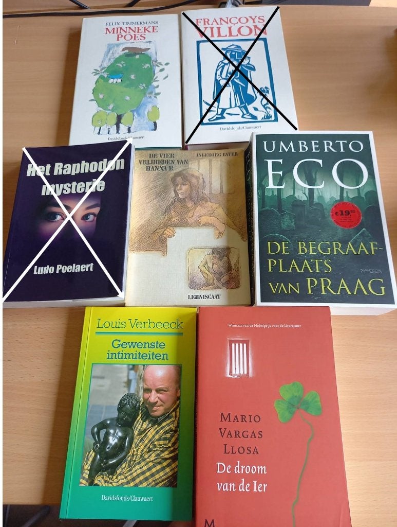 Verzameling romans, Ophalen, Zo goed als nieuw