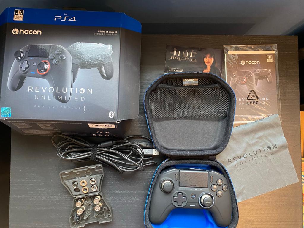Manette Nacon Revolution Unlimited Pro pour PC et PS4/5, Enlèvement ou Envoi, Comme neuf, Contrôleur, PC