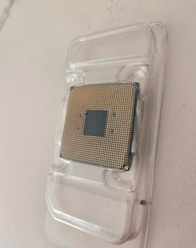 AMD Ryzen 7 CPU 2700x AM4 4.3 Ghz processor, Computers en Software, Processors, Zo goed als nieuw, AMD Ryzen 7, 4 Ghz of meer