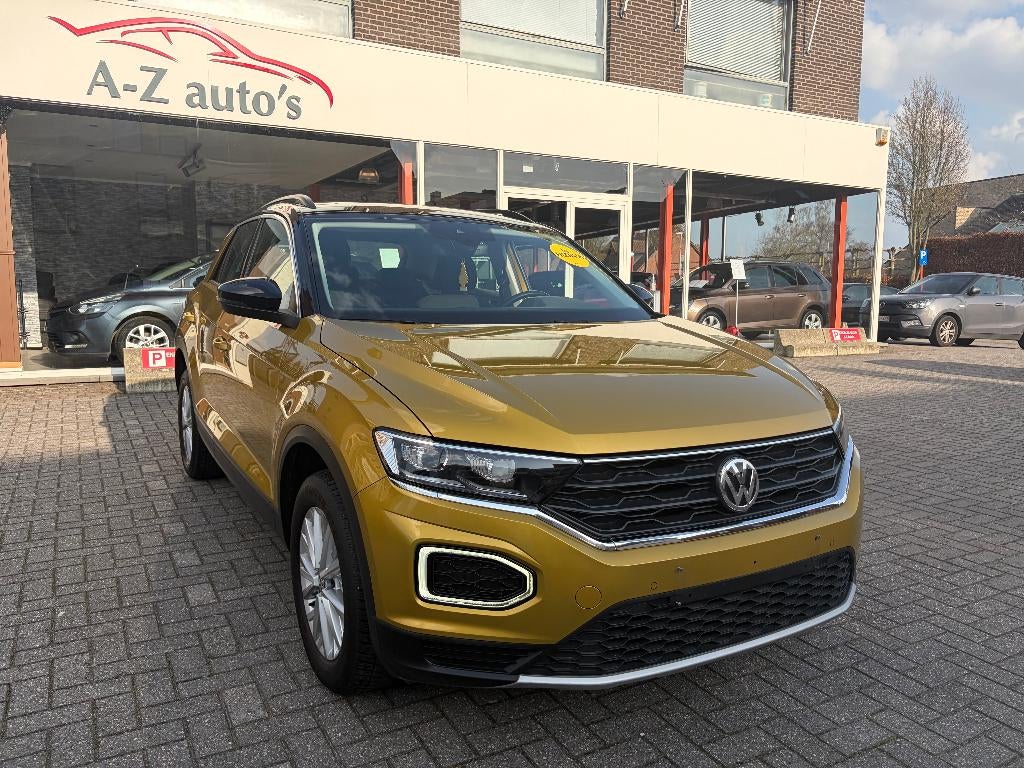 Volkswagen T-Roc Style 1e eigenaar, Auto's, Volkswagen, 118 g/km, Stof, Beige, Bedrijf