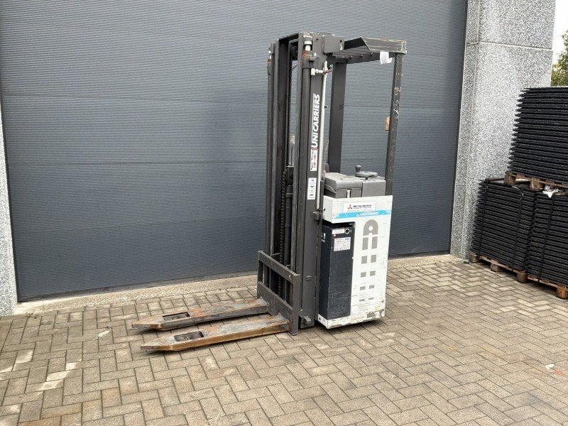 2017 UNI Carriers A/160SDTFVSJN540 Chariot à mât rétracta, 1000 à 2000 kg, Électrique, Chariot élévateur, UNI Carriers